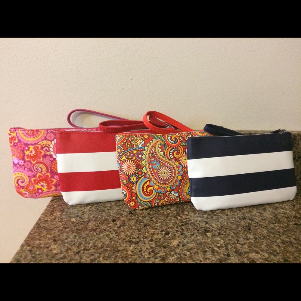 Wristlet with portable charger